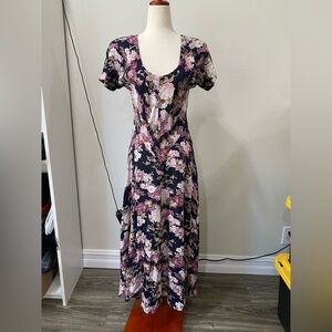 Elegant Floral Maxi Dress